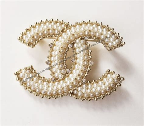 broche chanel fantaisie|real real Chanel brooch.